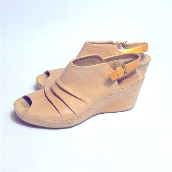 Bussola Peep Toe Wedge Shoes - Picture 4 of 13